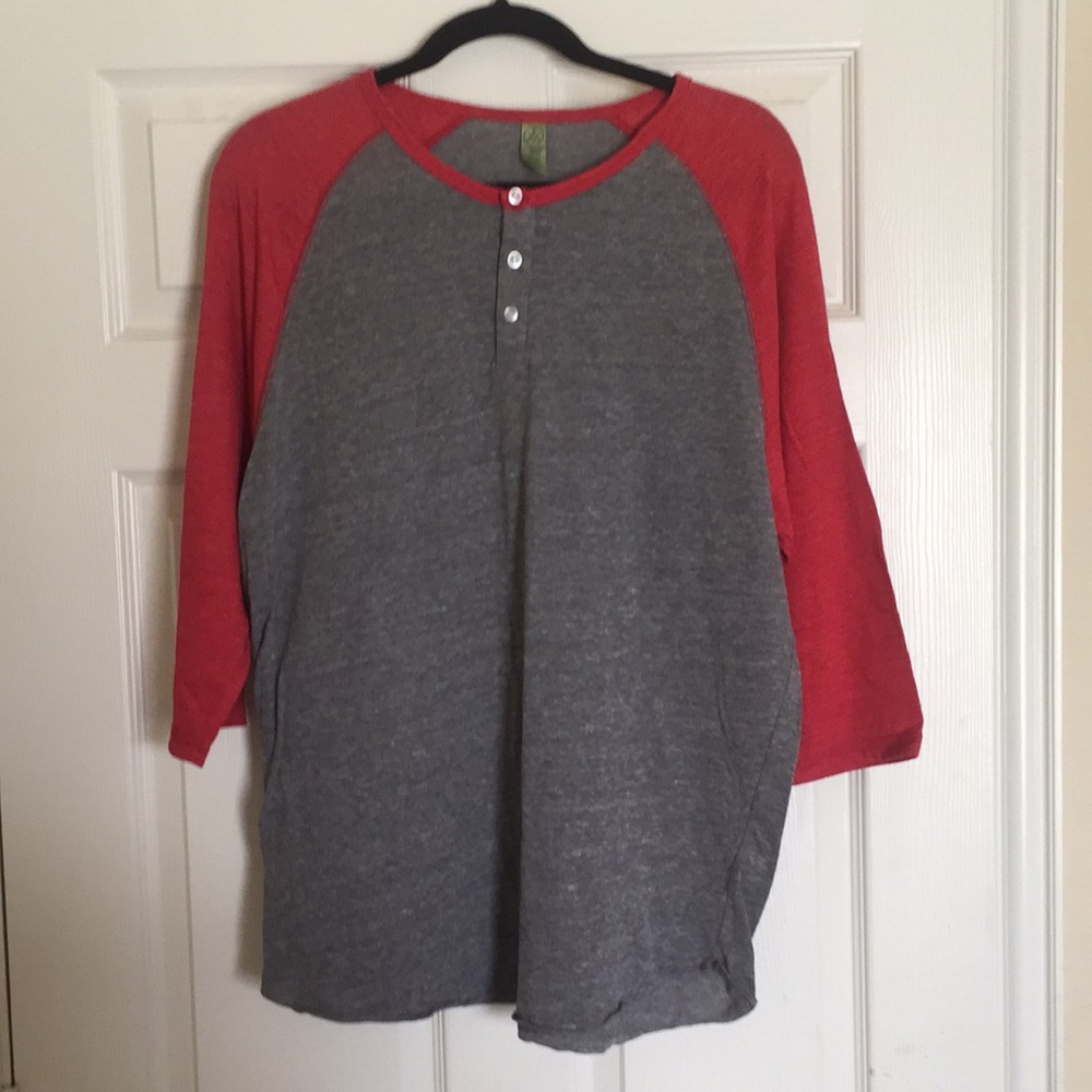 URBAN OUTFITTERS shirt henley red/grey XL